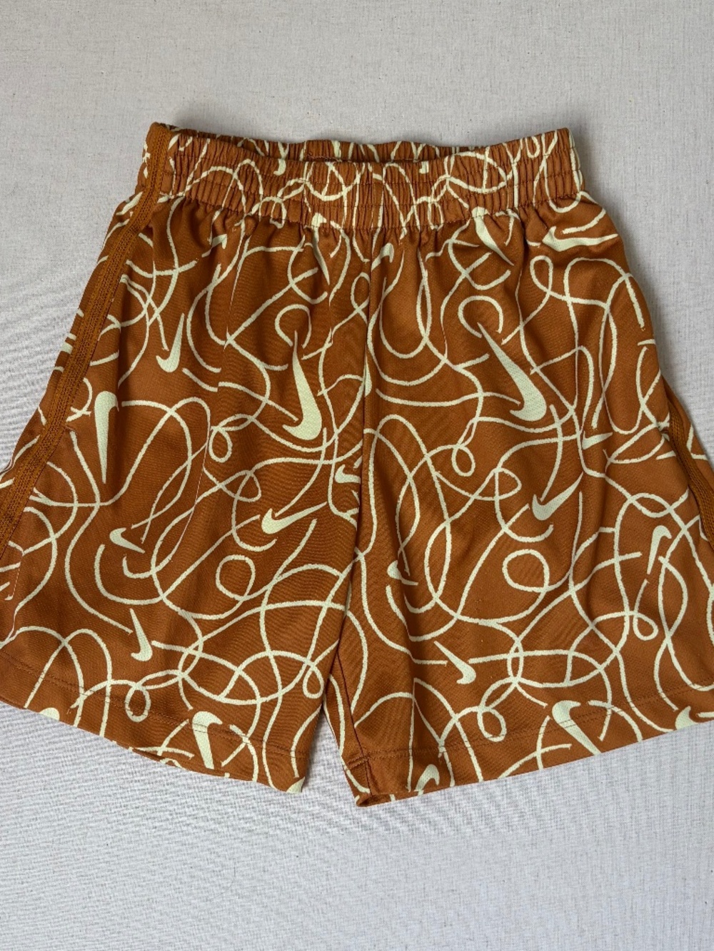 Nike Kids Boys Dri-FIT Multi Swoosh Scribble Athletic Shorts Size Medium